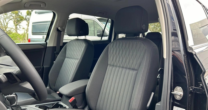 Volkswagen Tiguan Allspace cena 176760 przebieg: 1, rok produkcji 2024 z Dzierżoniów małe 232